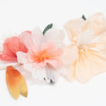 Load image into Gallery viewer, Rose flower garland